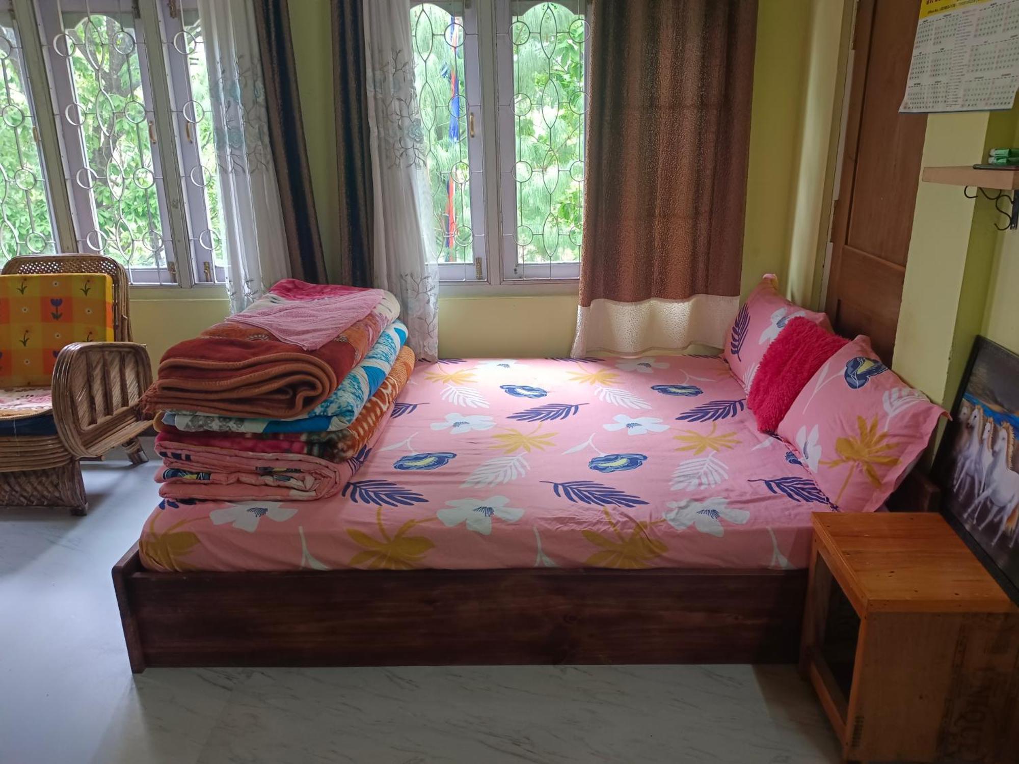 Anna Homestay Dirāng Екстериор снимка
